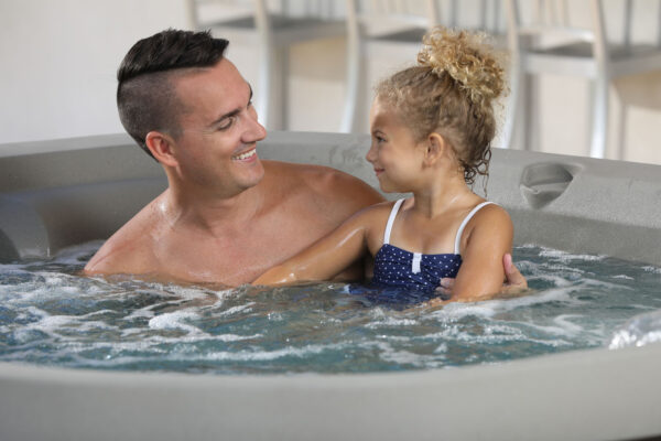 Maui Hot Tub 5-Person Lounger, 25 SS Jet, 115V/230V, Stainless Heater, Ozone, Waterfall and Upgraded Lighting - Image 9