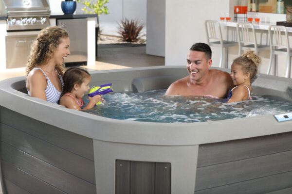 Maui Hot Tub 5-Person Lounger, 25 SS Jet, 115V/230V, Stainless Heater, Ozone, Waterfall and Upgraded Lighting - Image 10