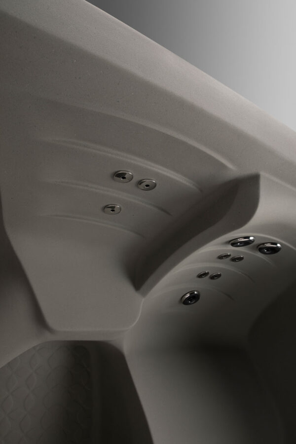 Maui Hot Tub 5-Person Lounger, 25 SS Jet, 115V/230V, Stainless Heater, Ozone, Waterfall and Upgraded Lighting - Image 5